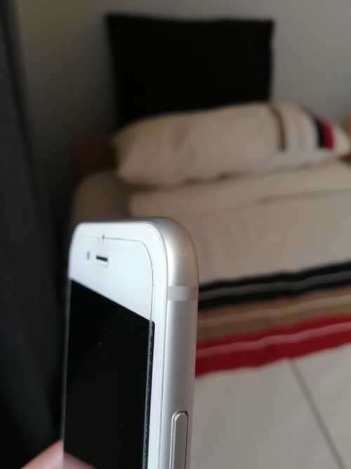Iphone 6s - Excellent Condition